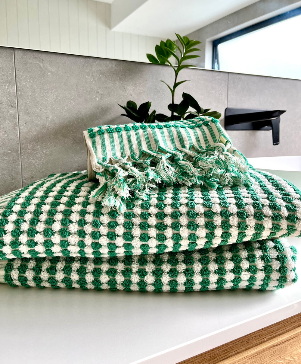 MINTIES Pom Pom Turkish Hand Towel